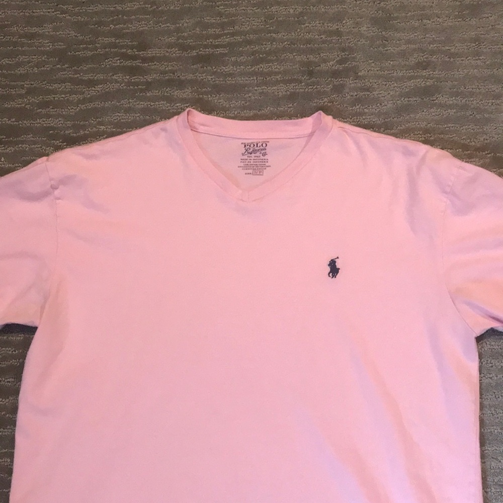 Polo v-neck tee